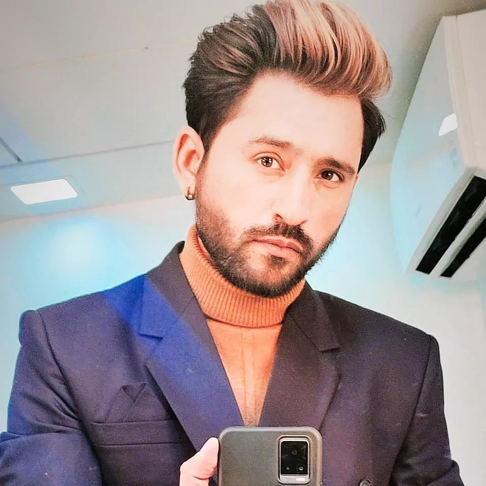 Bhanu Pandit