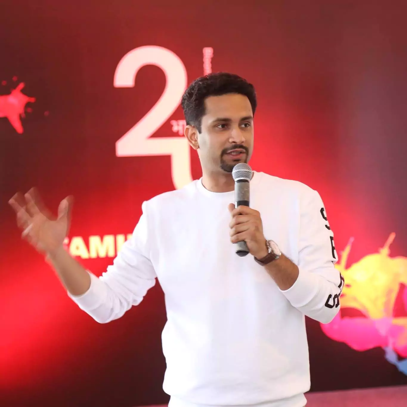 Emcee Nikhil Khatri