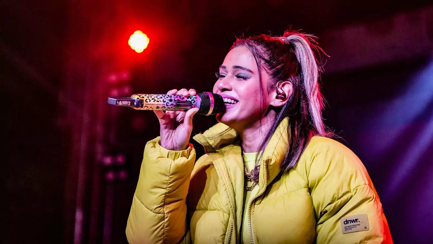 Shalmali Kholgade