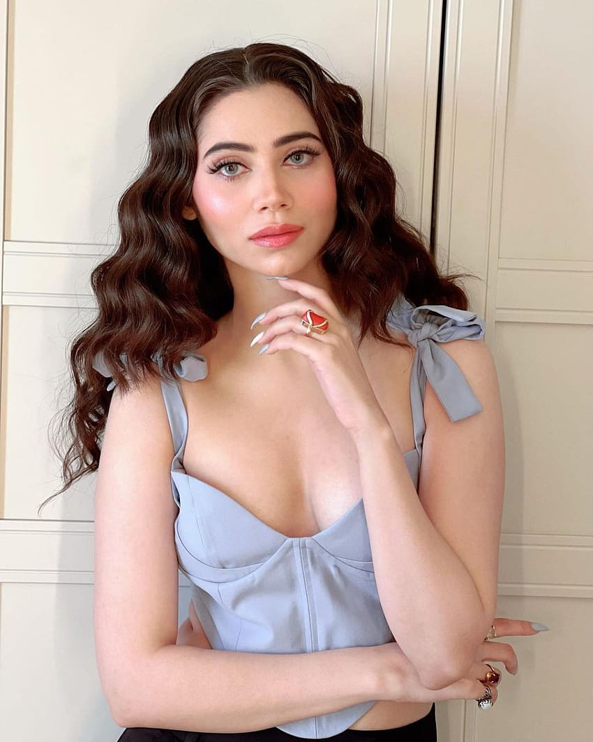 Zahrah S Khan