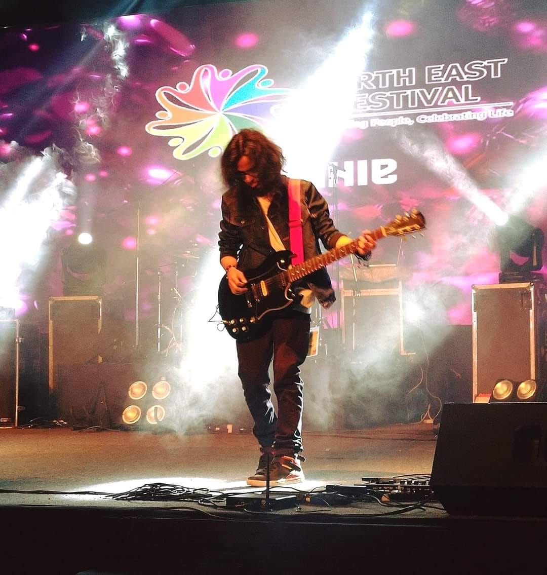 Raahie Band
