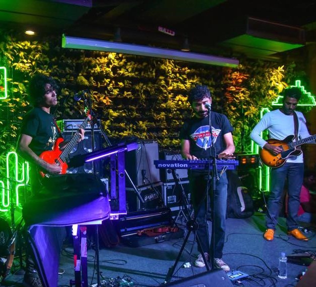 Hipnotribe Band