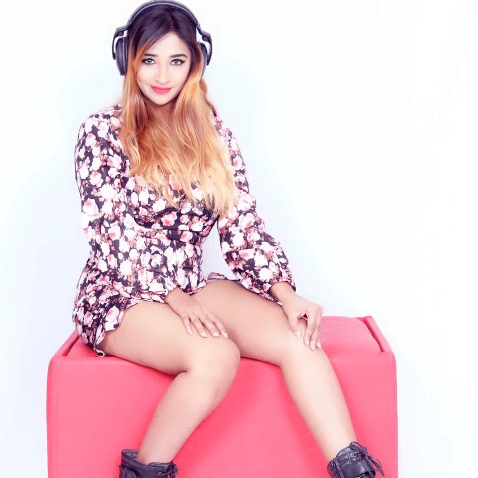 DJ PIYUSTICK