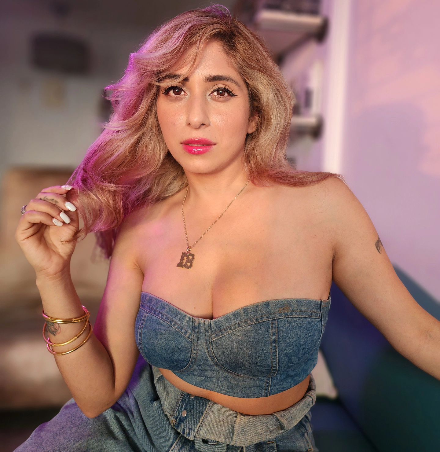 Neha  Bhaseen