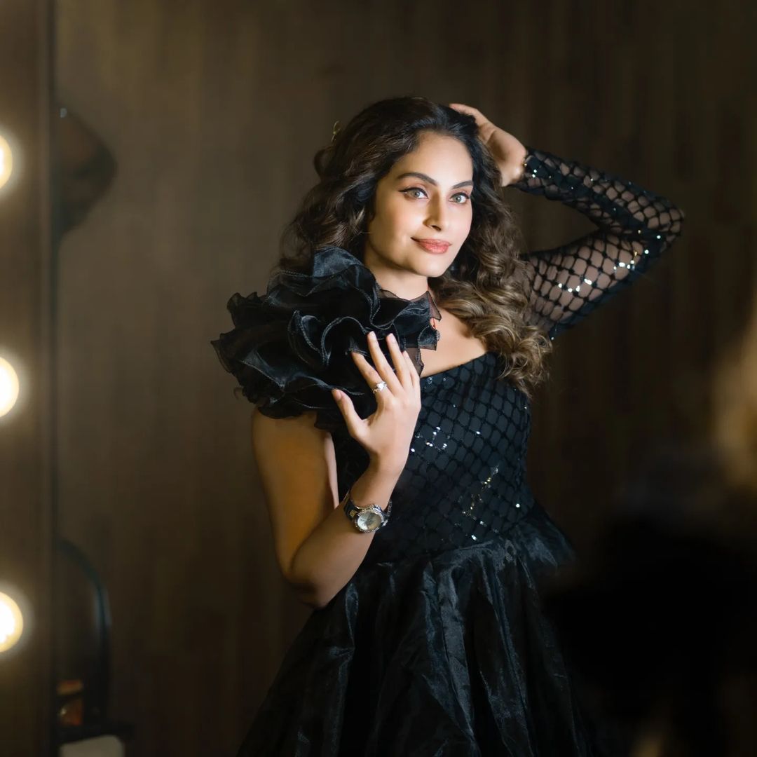 Shrutika  Arjun Raaj