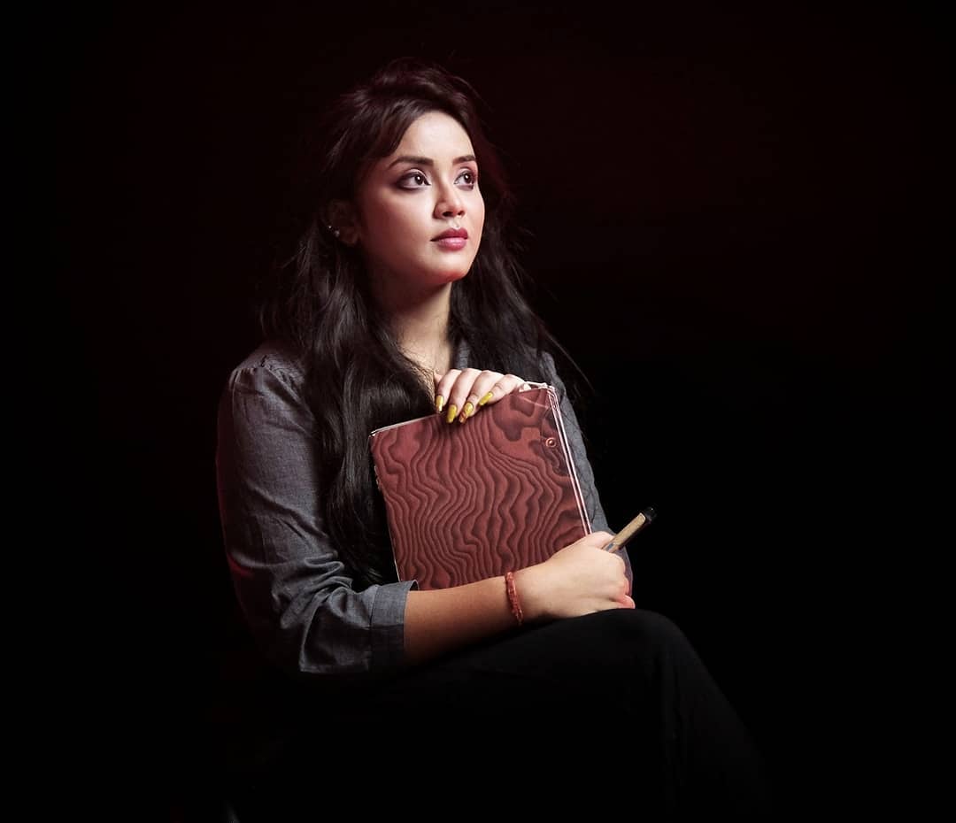 Anurati  Roy
