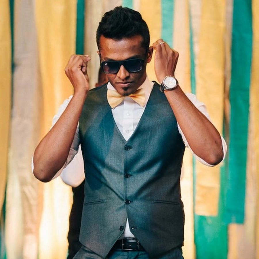 Abel  Mathews