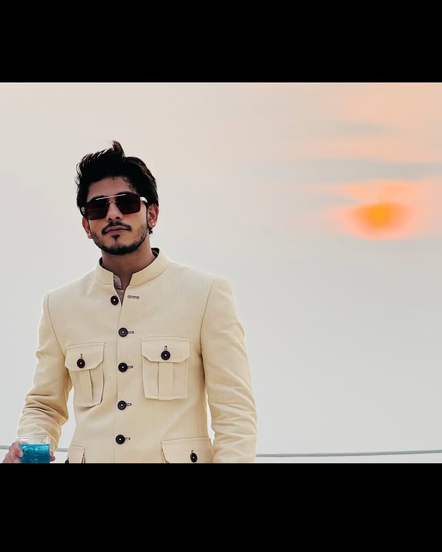 Purav  Jha