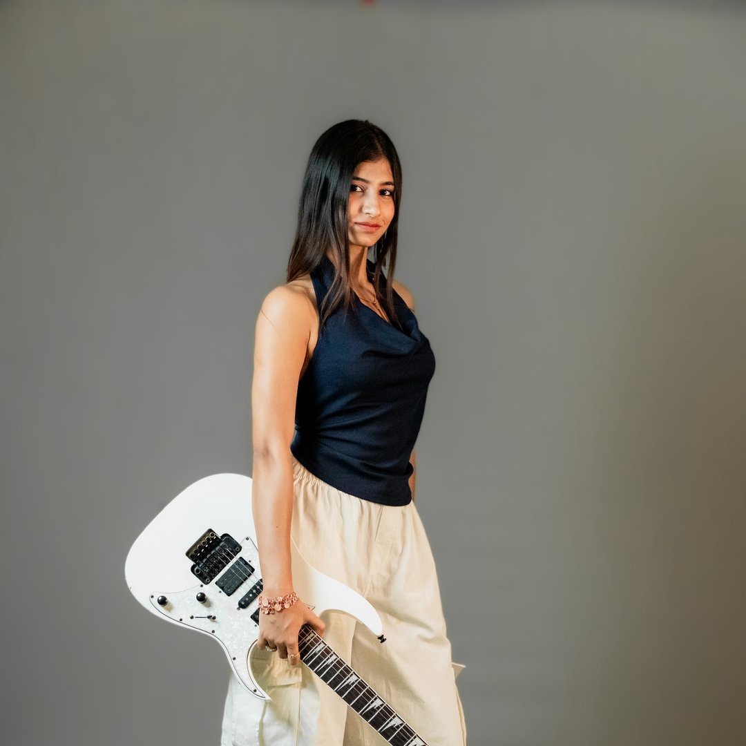 Snehi Gundev 