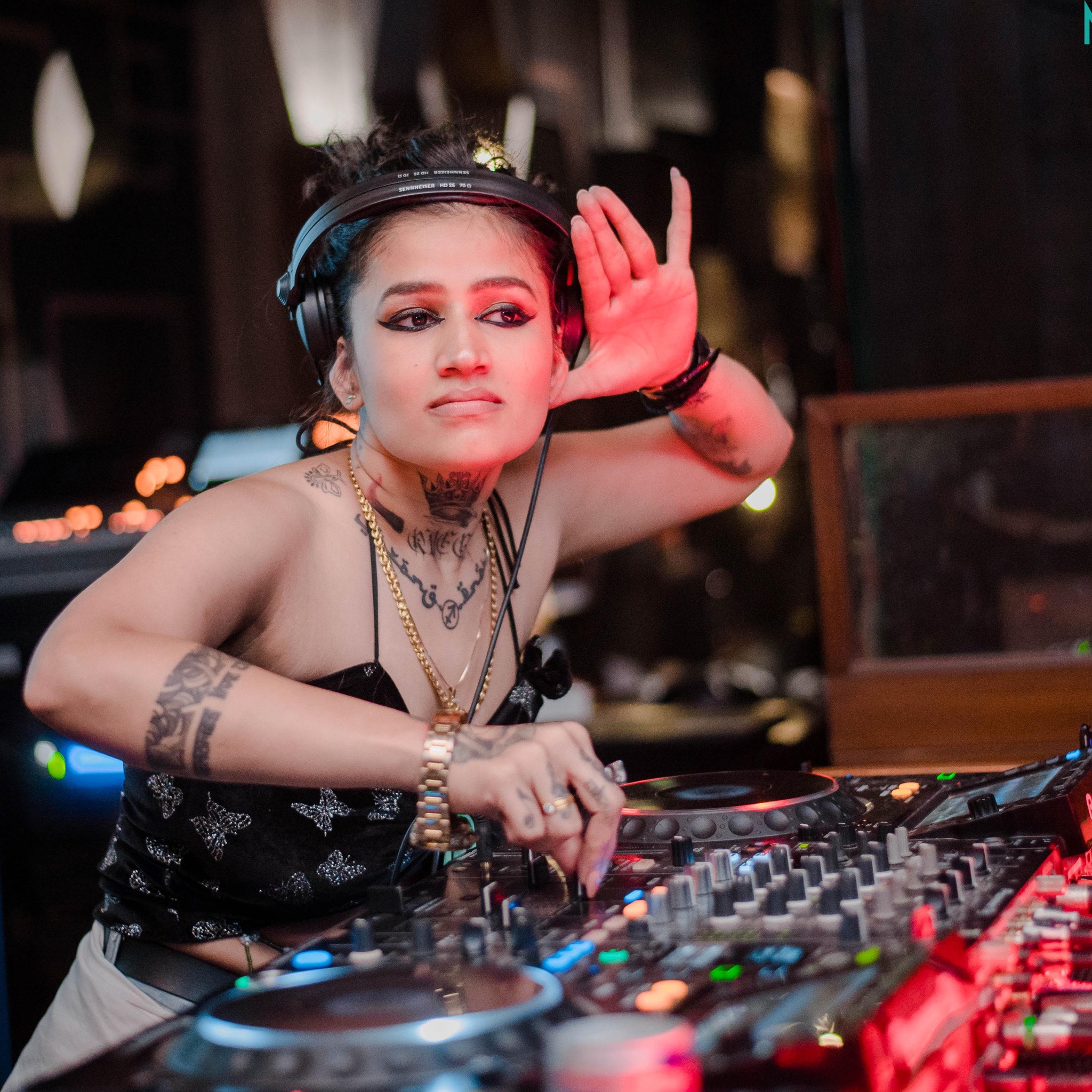 DJ Adaa