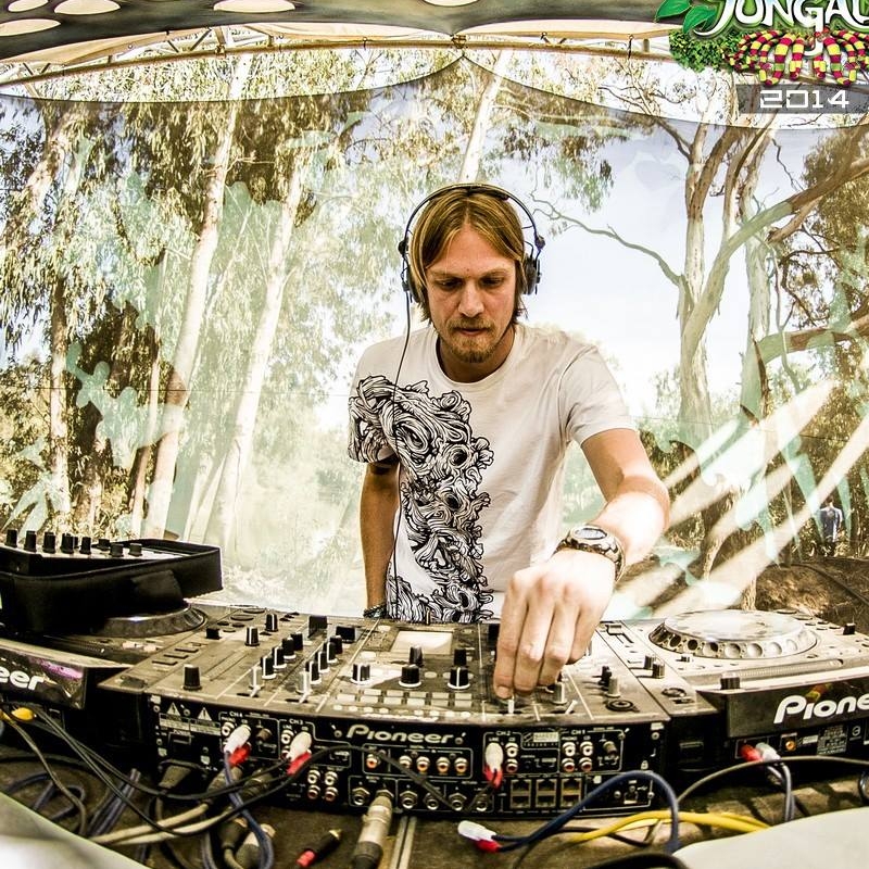 DJ Mark