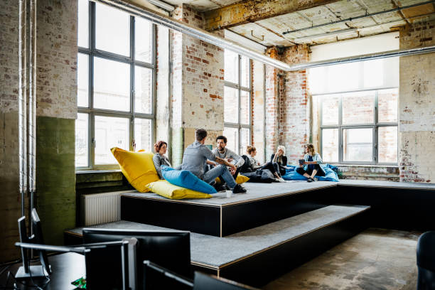 Why Should You Hire4Event for Your Team Meetings?