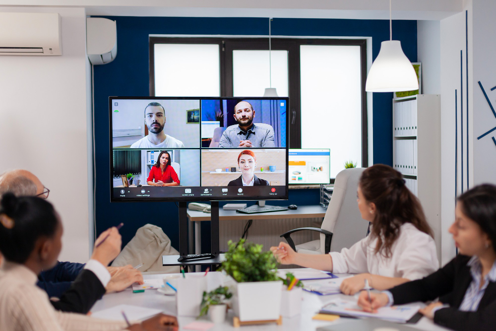Hybrid Meeting Organiser