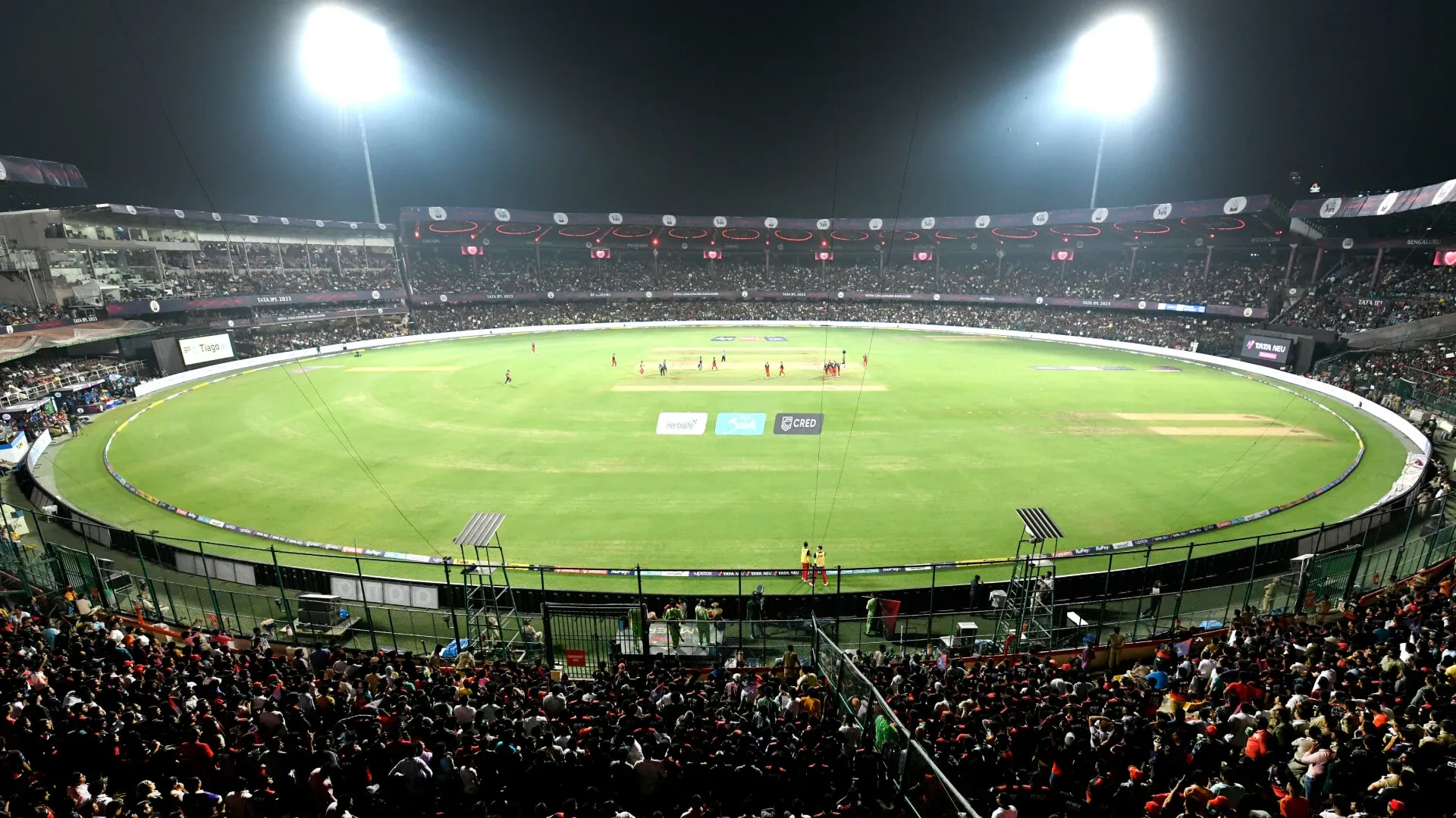 M.CHINNASWAMY STADIUM 