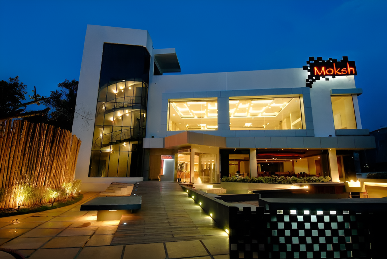 MOKSH BANQUET HALL