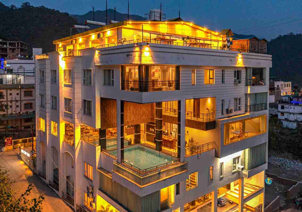  Moustache Rishikesh Luxuria
