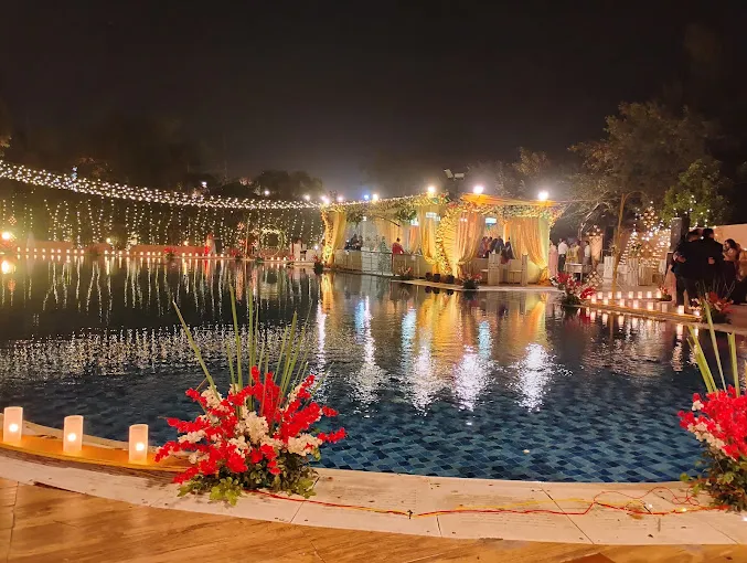 Noida Golf Course Banquet Hall 