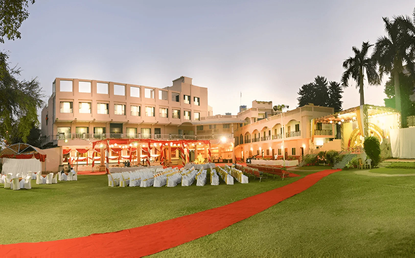 SWAGAT LAWN