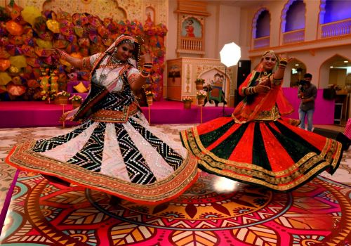 Entertainment For Corporate Events & Weddings